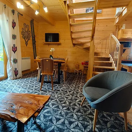 W Zebie Z Jacuzii I Sauna W Cenie Nyaraló Ząb